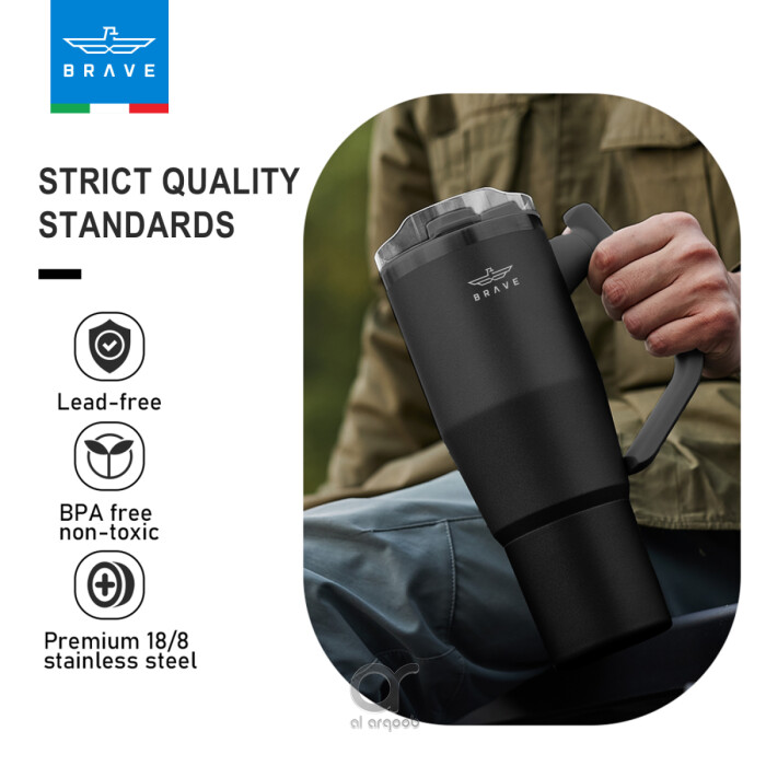 A person holds a black Brave Tumbler Mug with a 180° rotating handle, Next to the mug, text highlights “STRICT QUALITY STANDARDS” with icons for lead-free, BPA-free, and premium 18/8 stainless steel.