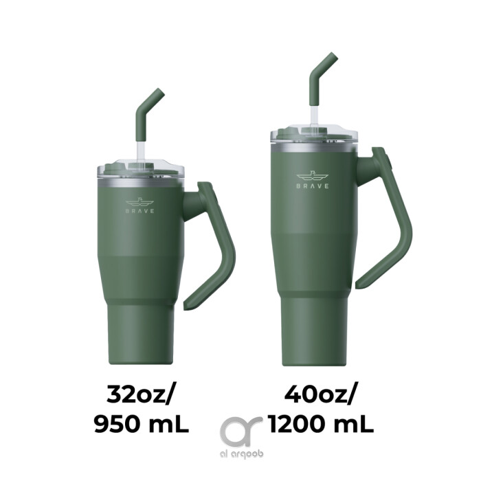 The smaller tumbler on the left is labeled 32oz/950 mL, and the larger tumbler on the right is labeled 40oz/1200 mL. Both feature a 180° rotating handle and straw lid